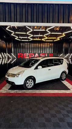 NISSAN LIVINA 1.8 S 16V FLEX 4P AUTOMÁTICO NISSAN LIVINA 1.8 S 16V FLEX 4P AUTOMÁTICO